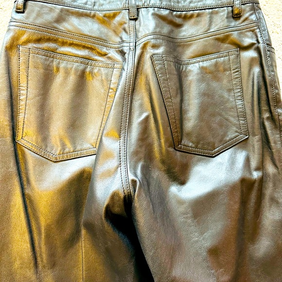 Genuine black leather jeans, lined, excellent condition. Jones New York. Size 8. - Picture 3 of 5